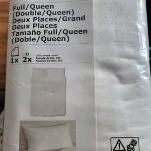 Ikea Full/Queen duvet set.